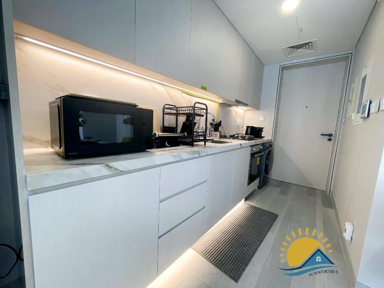 Dubai Marina Walk Gem Modern Apartments With Pool & Gym Access, Steps To Beach & Metro Managed By Sunnyhomes Exteriör bild