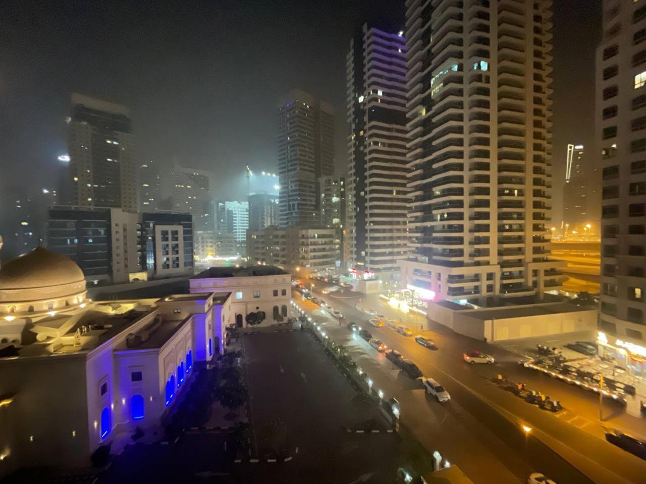 Dubai Marina Walk Gem Modern Apartments With Pool & Gym Access, Steps To Beach & Metro Managed By Sunnyhomes Exteriör bild