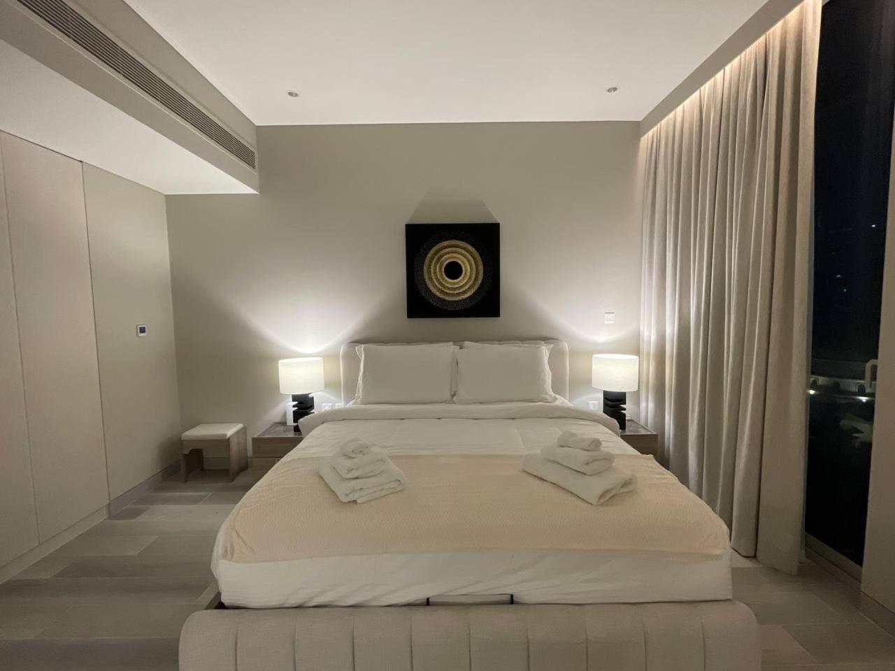 Dubai Marina Walk Gem Modern Apartments With Pool & Gym Access, Steps To Beach & Metro Managed By Sunnyhomes Exteriör bild