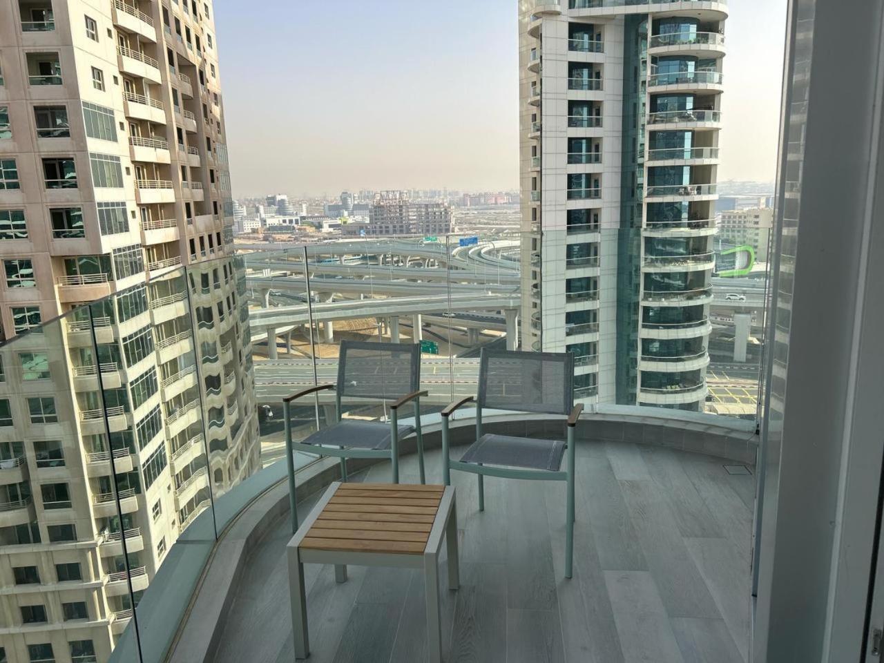 Dubai Marina Walk Gem Modern Apartments With Pool & Gym Access, Steps To Beach & Metro Managed By Sunnyhomes Exteriör bild