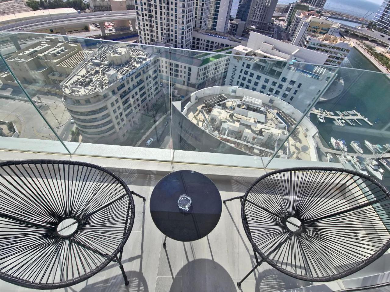 Dubai Marina Walk Gem Modern Apartments With Pool & Gym Access, Steps To Beach & Metro Managed By Sunnyhomes Exteriör bild