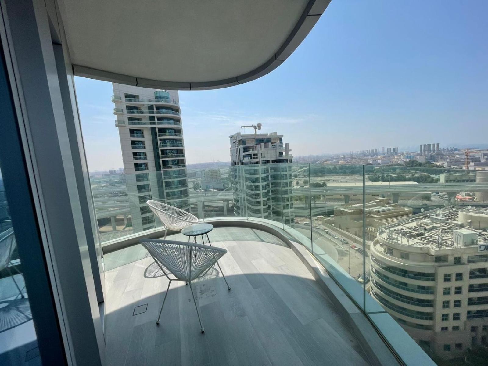 Dubai Marina Walk Gem Modern Apartments With Pool & Gym Access, Steps To Beach & Metro Managed By Sunnyhomes Exteriör bild